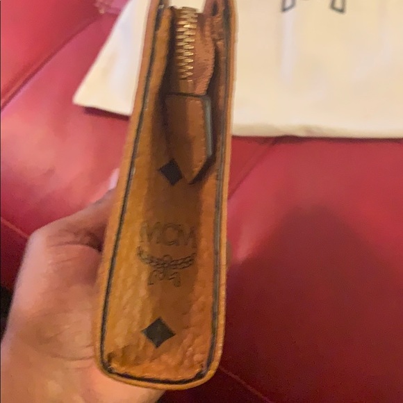 MCM Hand Tote - Picture 3 of 5